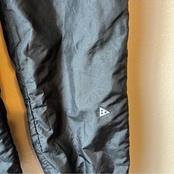 Black Bear Vintage Ski Pants Size Medium - Picture 4 of 4